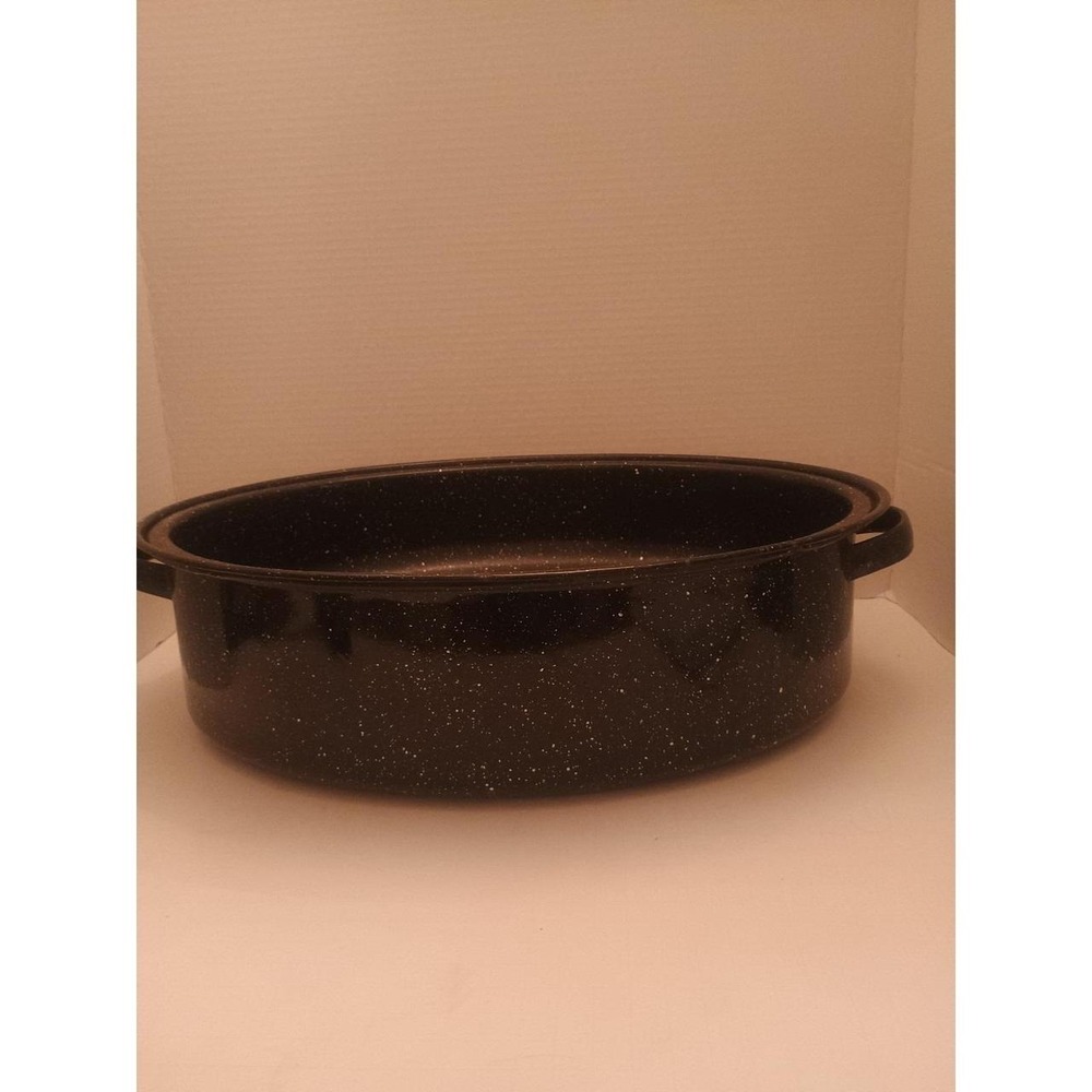 Large Roasting Pan With Lid